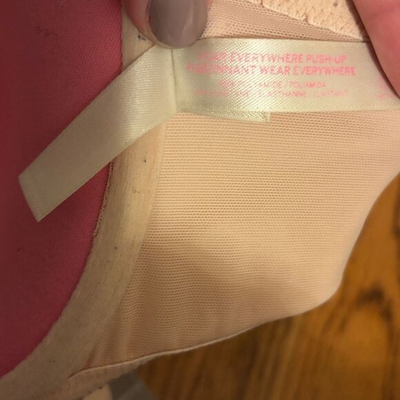 Victoria Secrect Pink Wear Everywear Bra Size 34DD - Picture 4 of 4